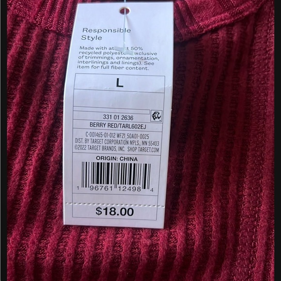 White Long Sleeve and cherry red - Picture 6 of 7